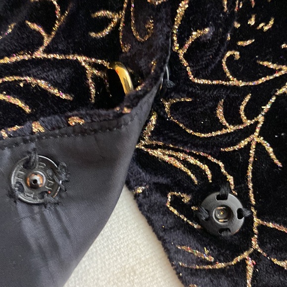 No Tags Glitter Pattern Velvet Vest - Picture 8 of 8